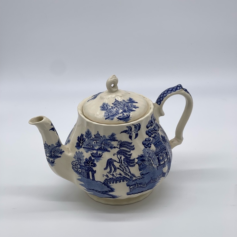 porcelain Teapot